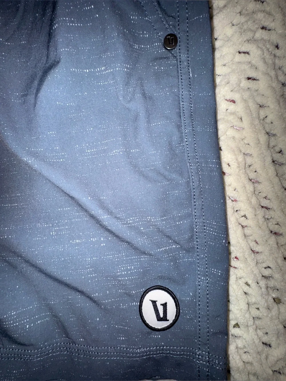 Vuori Kore Shorts Men’s Large Blue Gray Lined Athletic Performance 7”